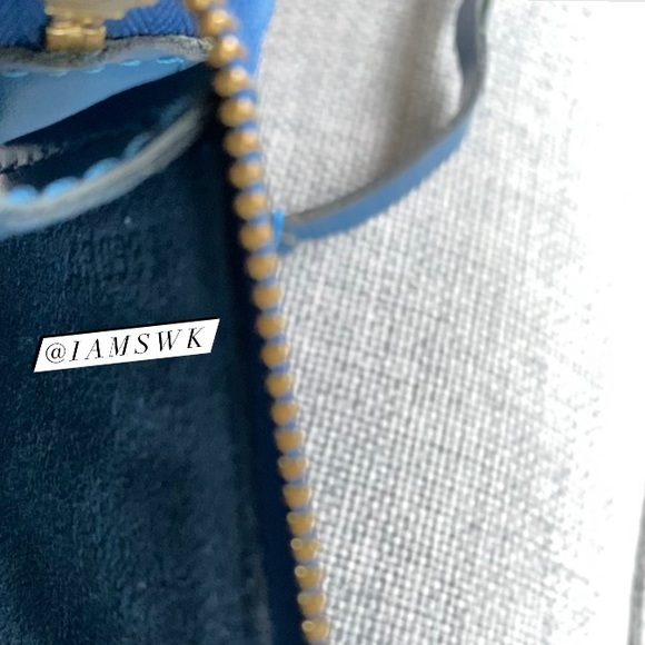 Authentic Louis Vuitton Pochette - Picture 11 of 12